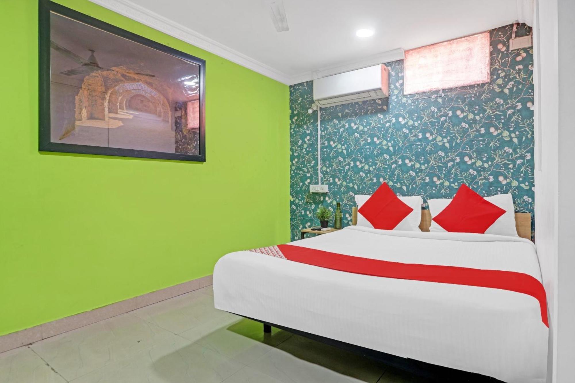 Hotel O New Lakeview Palace Haydarabad Dış mekan fotoğraf